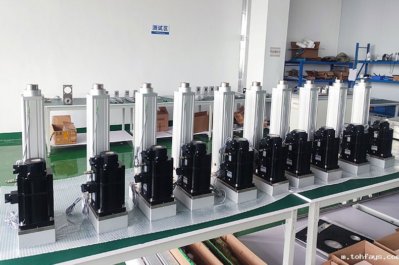 电动缸应用在汽车尾板上